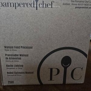 Pampered Chef Manual Food Processor Box